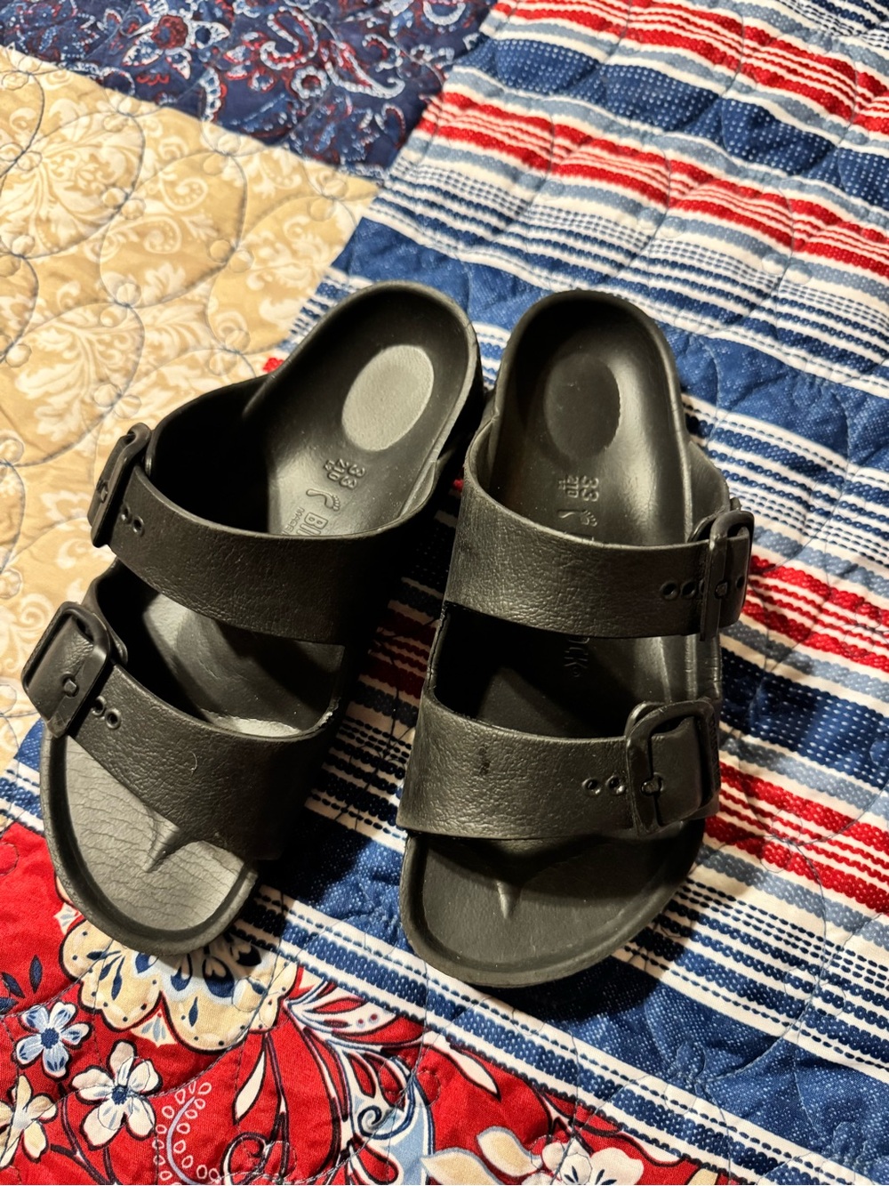 Birkenstock Kids Black Two-Buckle Slide Sandals size 2- 2.5